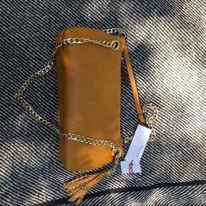 La Diva Mustard color purse